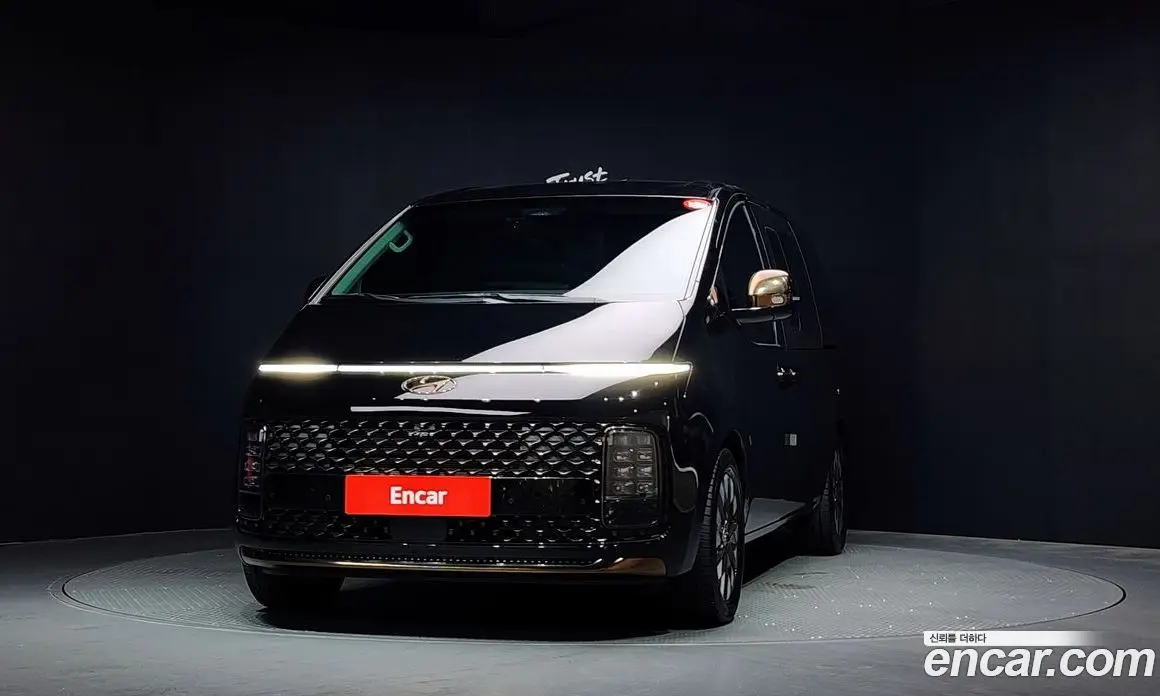 Hyundai Staria 2023 3.5 автомат (гидро), фото 3 Hyundai Staria 2023 3.5 автомат (гидро), фото 3