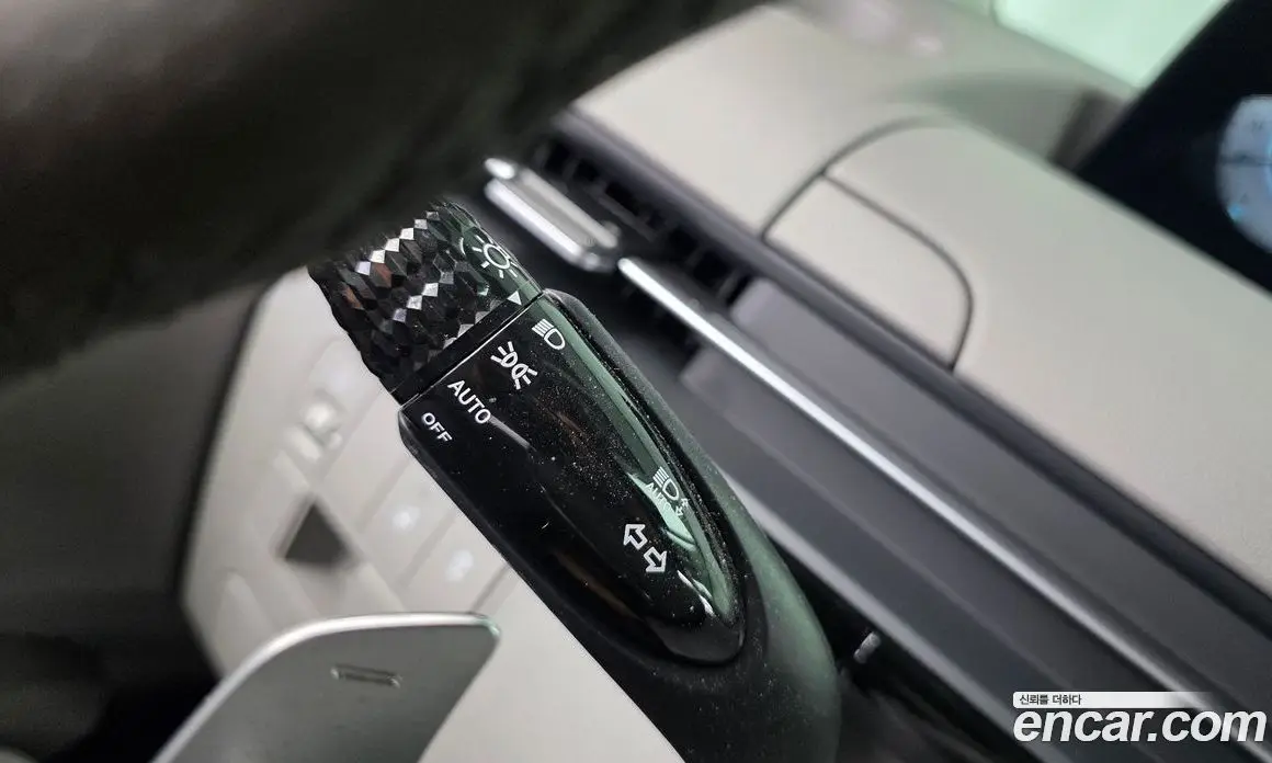 Hyundai Staria 2023 3.5 автомат (гидро), фото 28 Hyundai Staria 2023 3.5 автомат (гидро), фото 28