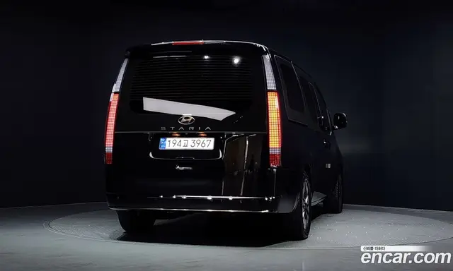Hyundai Staria 2023 3.5 автомат (гидро), миниатюра 4 Hyundai Staria 2023 3.5 автомат (гидро), миниатюра 4