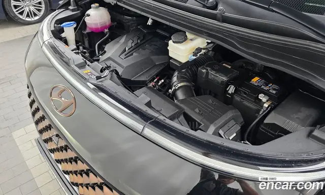 Hyundai Staria 2023 3.5 автомат (гидро), миниатюра 6 Hyundai Staria 2023 3.5 автомат (гидро), миниатюра 6