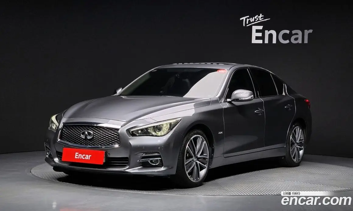 Infiniti Q50 2016 2.1 автомат (гидро), фото 1 Infiniti Q50 2016 2.1 автомат (гидро), фото 1