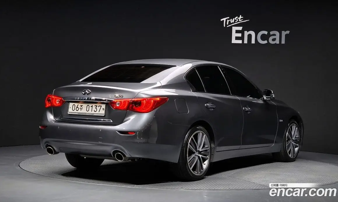 Infiniti Q50 2016 2.1 автомат (гидро), фото 2 Infiniti Q50 2016 2.1 автомат (гидро), фото 2