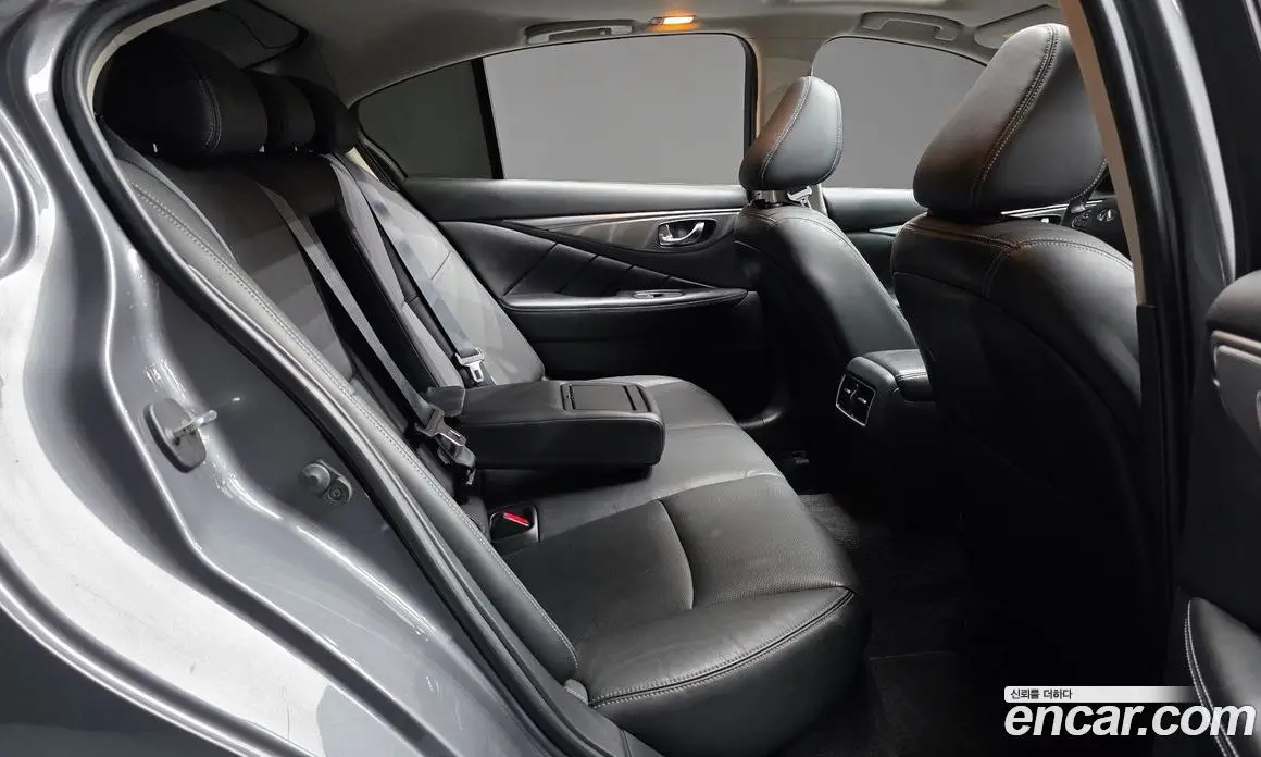 Infiniti Q50 2016 2.1 автомат (гидро), фото 11 Infiniti Q50 2016 2.1 автомат (гидро), фото 11