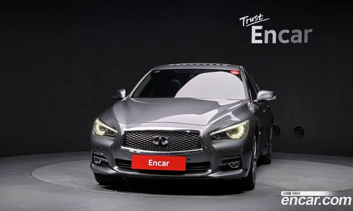 Infiniti Q50 2016 2.1 автомат (гидро), фото 3 Infiniti Q50 2016 2.1 автомат (гидро), фото 3