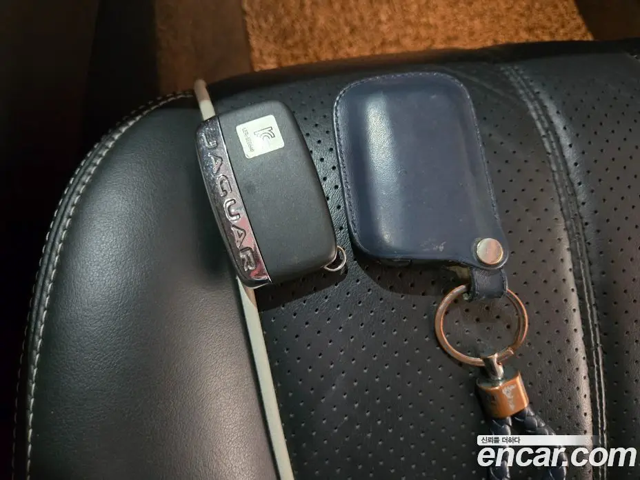 Jaguar XJ 2017 3.0 автомат (гидро), фото 18 Jaguar XJ 2017 3.0 автомат (гидро), фото 18