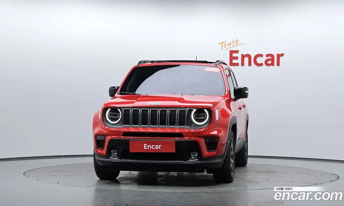 Jeep Renegade 2023 1.3 автомат (гидро), фото 2 Jeep Renegade 2023 1.3 автомат (гидро), фото 2