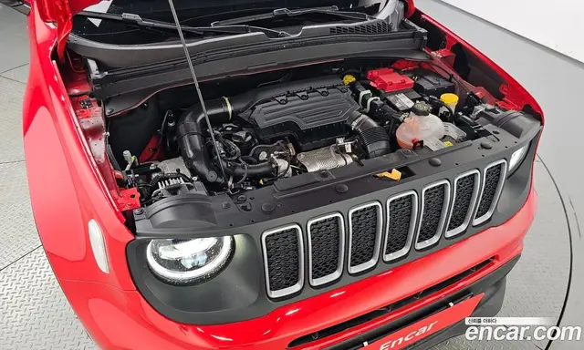 Jeep Renegade 2023 1.3 автомат (гидро), миниатюра 5 Jeep Renegade 2023 1.3 автомат (гидро), миниатюра 5