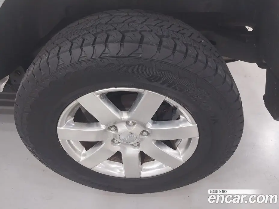 Jeep Wrangler 2013 2.8 автомат (гидро), фото 18 Jeep Wrangler 2013 2.8 автомат (гидро), фото 18
