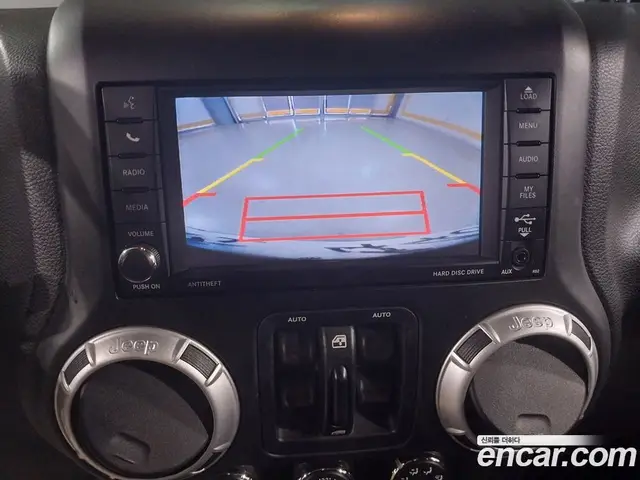 Jeep Wrangler 2013 2.8 автомат (гидро), миниатюра 8 Jeep Wrangler 2013 2.8 автомат (гидро), миниатюра 8
