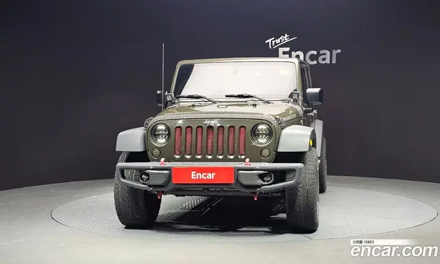 Jeep Wrangler 2015 2.8 автомат (гидро), миниатюра 3
