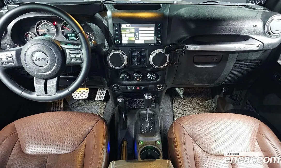 Jeep Wrangler 2015 2.8 автомат (гидро), фото 7
