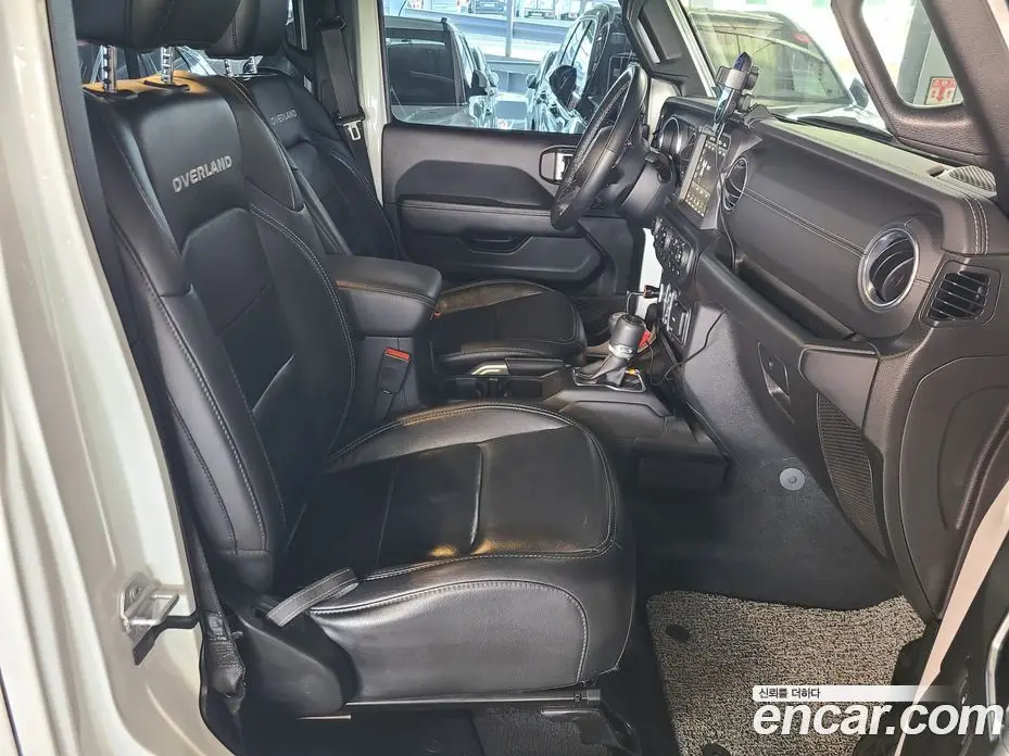 Jeep Wrangler 2019 2.0 автомат (гидро), фото 14 Jeep Wrangler 2019 2.0 автомат (гидро), фото 14