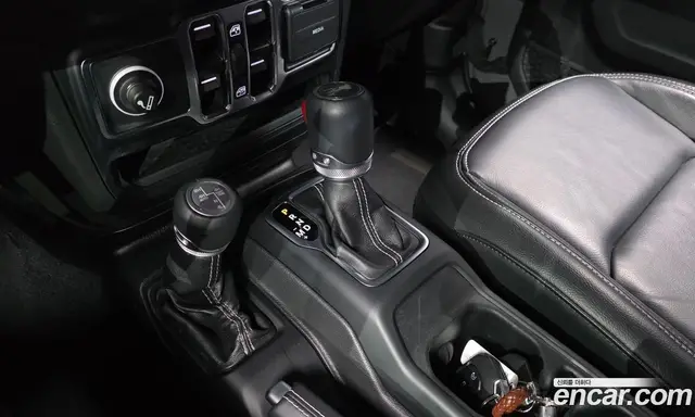 Jeep Wrangler 2022 2.0 автомат (гидро), миниатюра 12