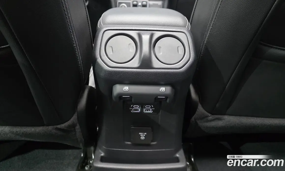 Jeep Wrangler 2022 2.0 автомат (гидро), фото 29 Jeep Wrangler 2022 2.0 автомат (гидро), фото 29