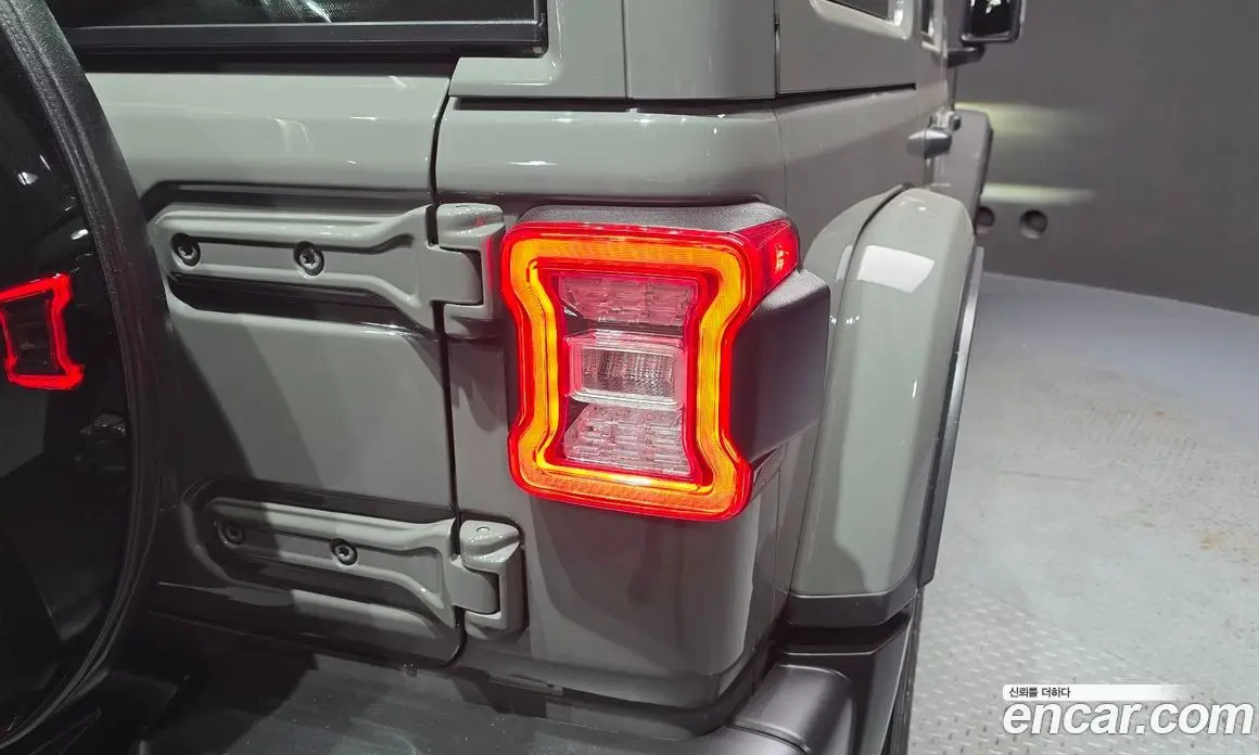 Jeep Wrangler 2022 2.0 автомат (гидро), фото 9 Jeep Wrangler 2022 2.0 автомат (гидро), фото 9