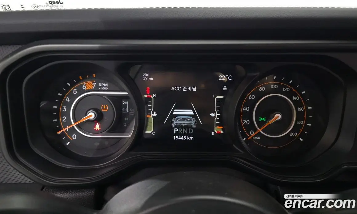 Jeep Wrangler 2025 2.0 автомат (гидро), фото 11 Jeep Wrangler 2025 2.0 автомат (гидро), фото 11
