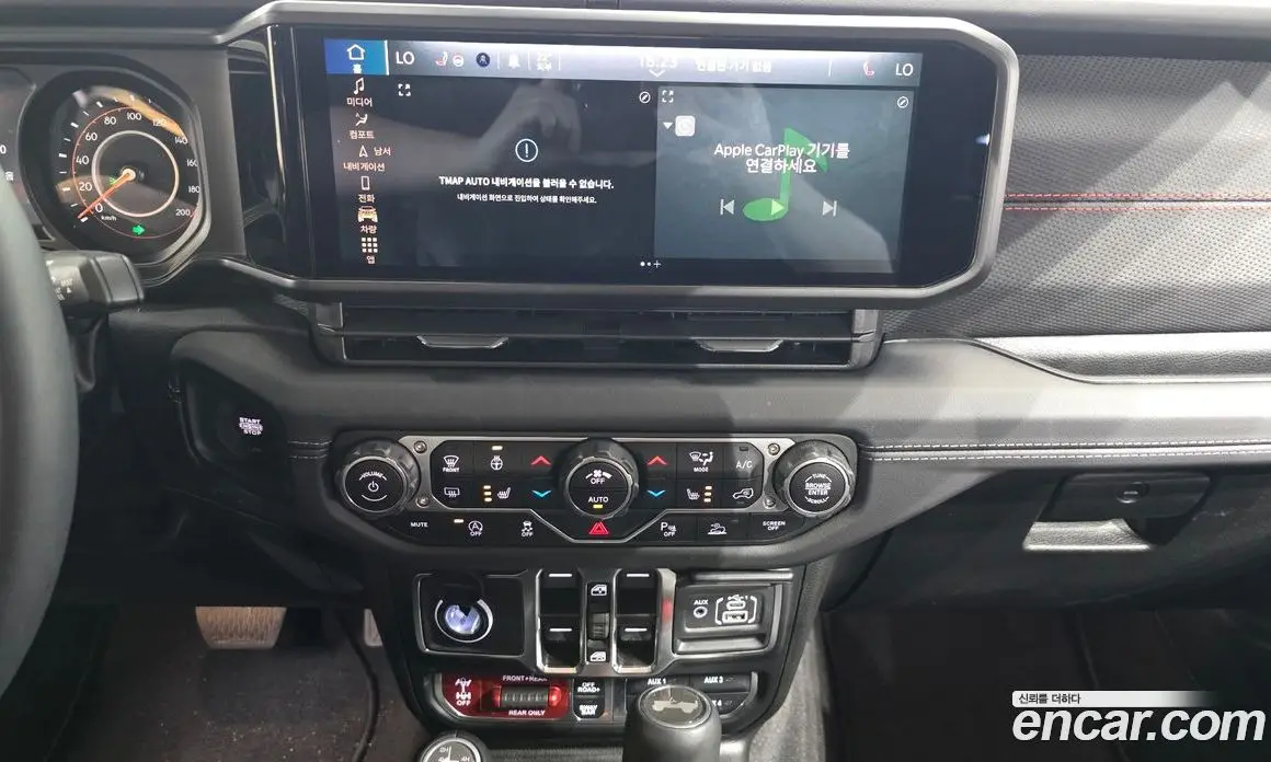 Jeep Wrangler 2025 2.0 автомат (гидро), фото 19 Jeep Wrangler 2025 2.0 автомат (гидро), фото 19