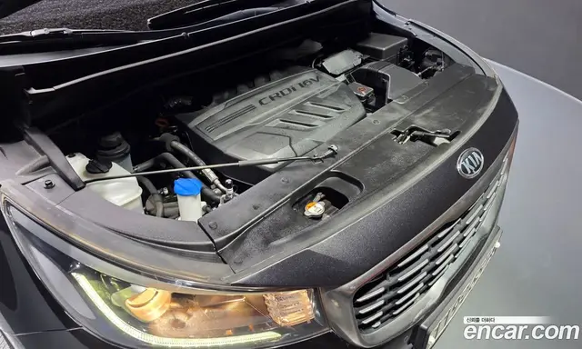 Kia Carnival 2020 2.2 автомат (гидро), миниатюра 6