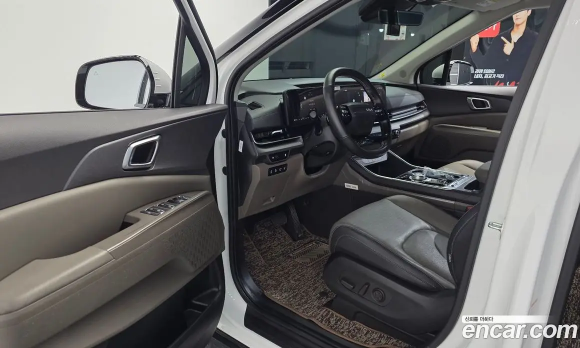 Kia Carnival 2025 1.6 автомат (гидро), фото 13 Kia Carnival 2025 1.6 автомат (гидро), фото 13