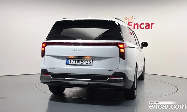 Kia Carnival 2025 1.6 автомат (гидро), миниатюра 4 Kia Carnival 2025 1.6 автомат (гидро), миниатюра 4