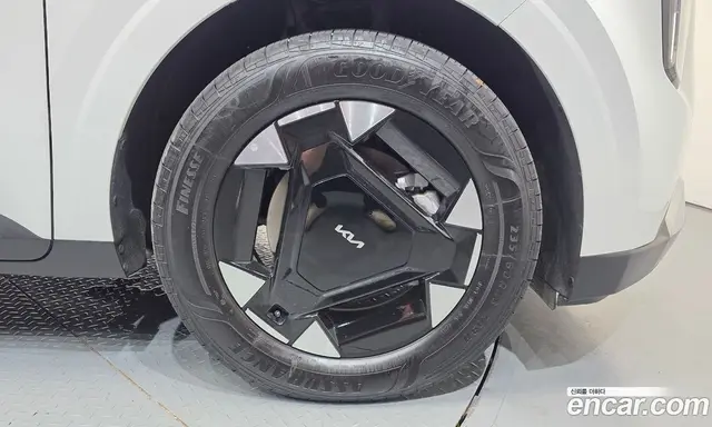 Kia Carnival 2025 1.6 автомат (гидро), миниатюра 7 Kia Carnival 2025 1.6 автомат (гидро), миниатюра 7