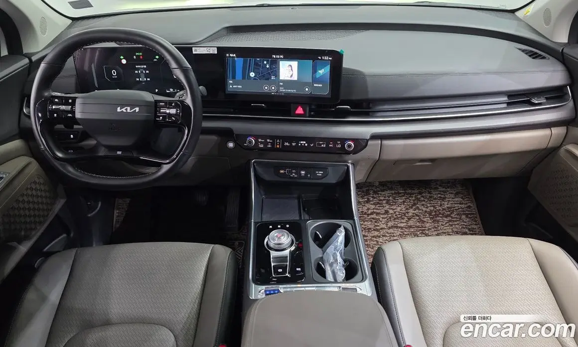 Kia Carnival 2025 1.6 автомат (гидро), фото 10 Kia Carnival 2025 1.6 автомат (гидро), фото 10
