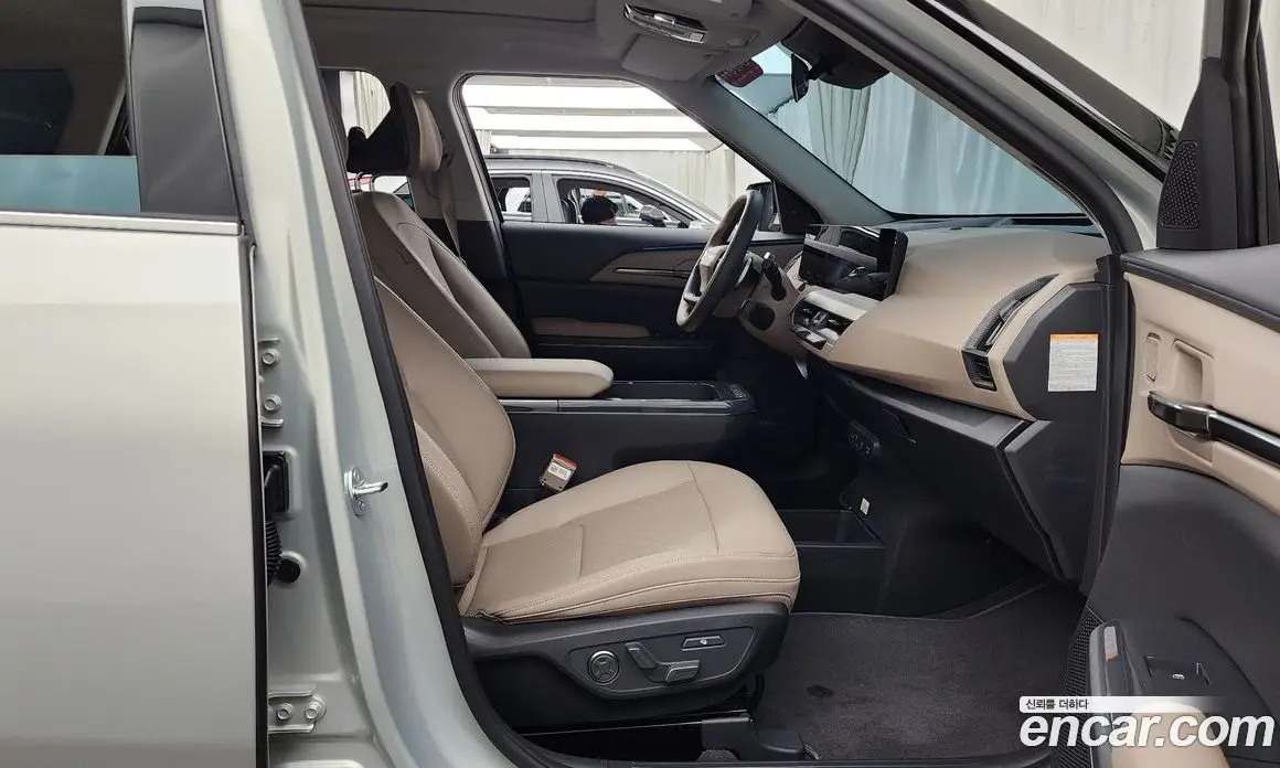 Kia EV5 2025 0.2 автомат (гидро), фото 16 Kia EV5 2025 0.2 автомат (гидро), фото 16