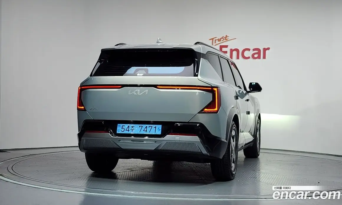Kia EV5 2025 0.2 автомат (гидро), фото 3 Kia EV5 2025 0.2 автомат (гидро), фото 3