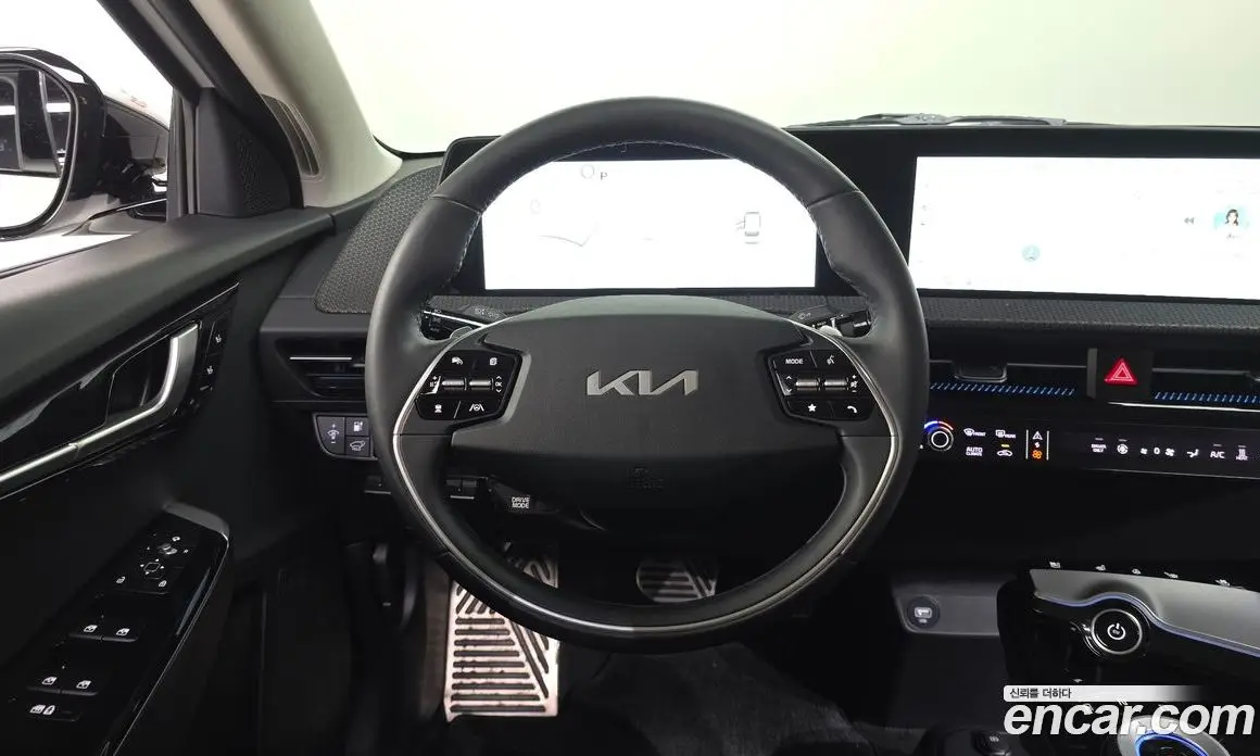 Kia EV6 2023 0.1 автомат (гидро), фото 13