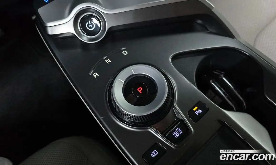 Kia EV6 2023 0.1 автомат (гидро), фото 12