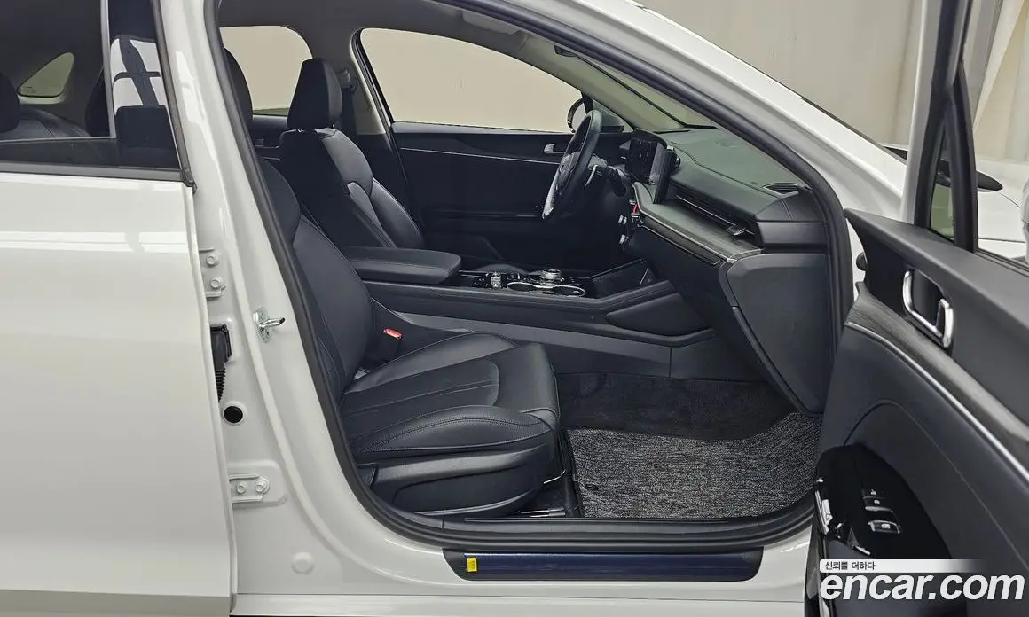 Kia K5 (Optima) 2025 2.0 автомат (гидро), фото 15 Kia K5 (Optima) 2025 2.0 автомат (гидро), фото 15