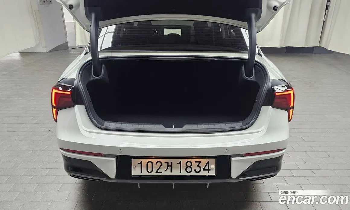 Kia K5 (Optima) 2025 2.0 автомат (гидро), фото 20 Kia K5 (Optima) 2025 2.0 автомат (гидро), фото 20