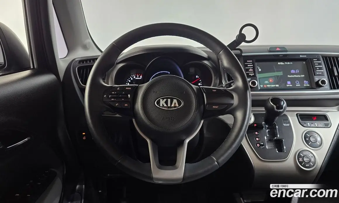Kia Ray 2018 1.0 автомат (гидро), фото 20