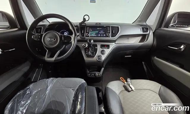 Kia Ray 2018 1.0 автомат (гидро), миниатюра 10