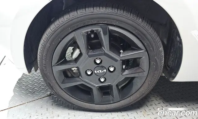Kia Ray 2024 1.0 автомат (гидро), миниатюра 5 Kia Ray 2024 1.0 автомат (гидро), миниатюра 5