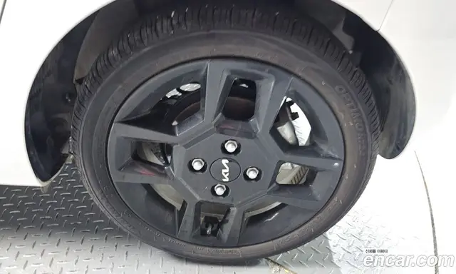 Kia Ray 2024 1.0 автомат (гидро), миниатюра 7 Kia Ray 2024 1.0 автомат (гидро), миниатюра 7