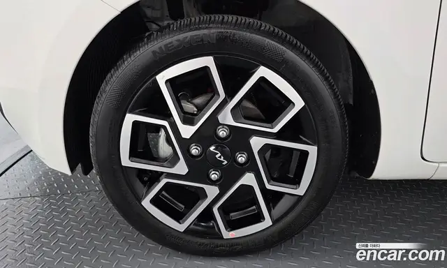 Kia Ray 2024 1.0 автомат (гидро), миниатюра 5 Kia Ray 2024 1.0 автомат (гидро), миниатюра 5