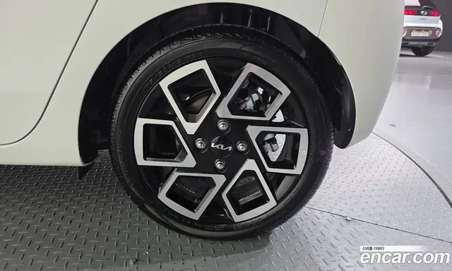 Kia Ray 2026 1.0 автомат (гидро), миниатюра 7 Kia Ray 2026 1.0 автомат (гидро), миниатюра 7