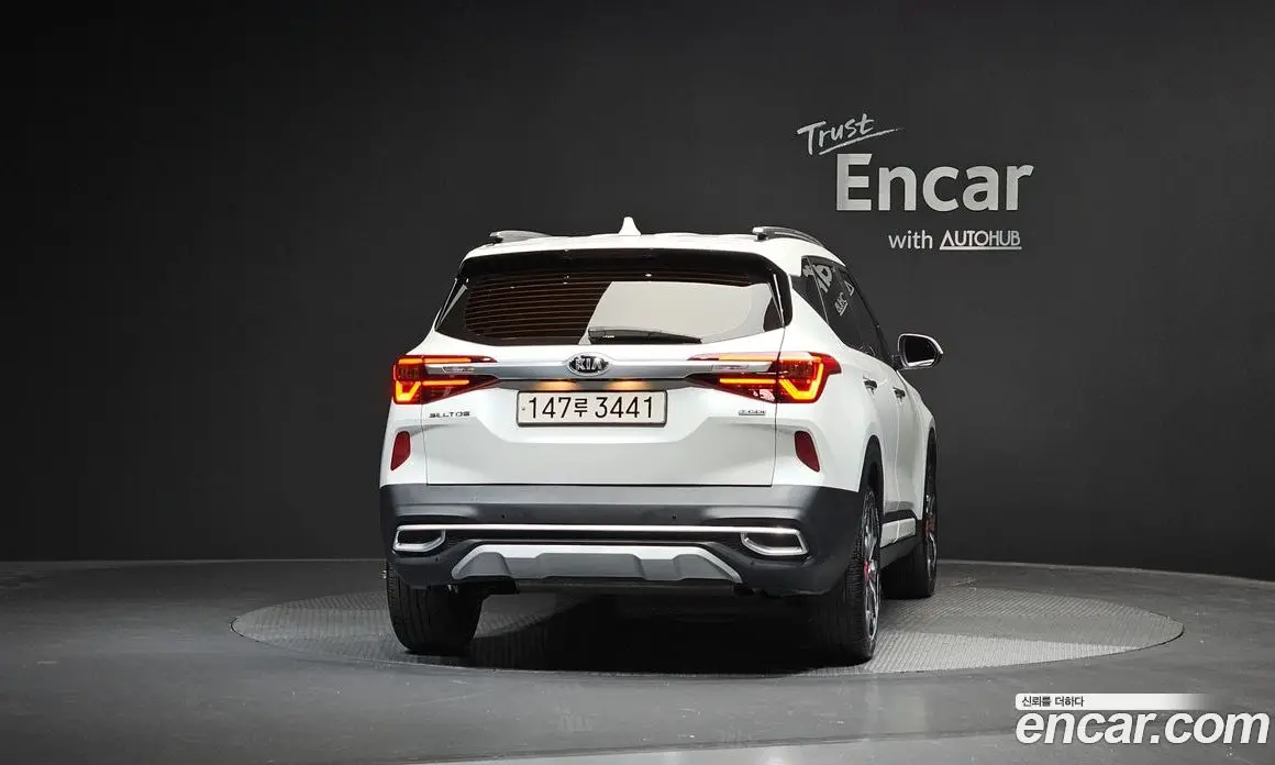 Kia Seltos 2020 1.6 автомат (гидро), фото 4 Kia Seltos 2020 1.6 автомат (гидро), фото 4