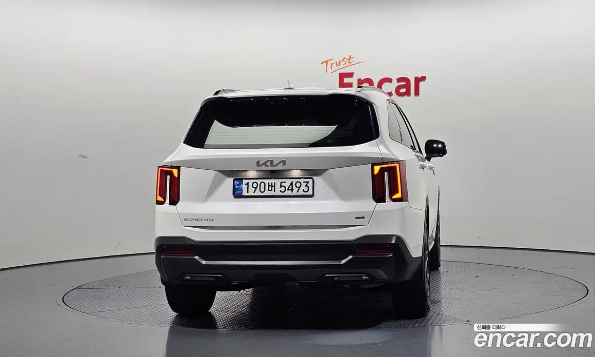 Kia Sorento 2024 2.5 автомат (гидро), фото 3 Kia Sorento 2024 2.5 автомат (гидро), фото 3