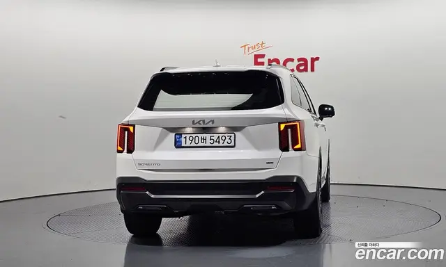Kia Sorento 2024 2.5 автомат (гидро), миниатюра 3 Kia Sorento 2024 2.5 автомат (гидро), миниатюра 3