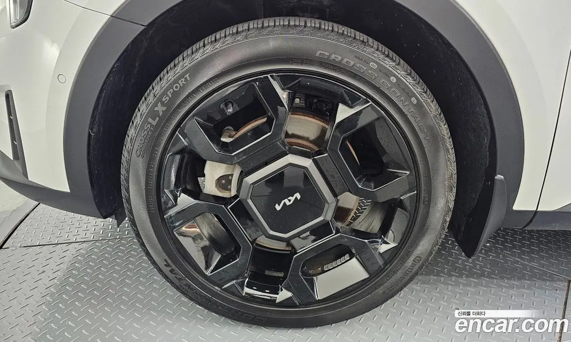 Kia Sorento 2024 2.5 автомат (гидро), фото 4 Kia Sorento 2024 2.5 автомат (гидро), фото 4
