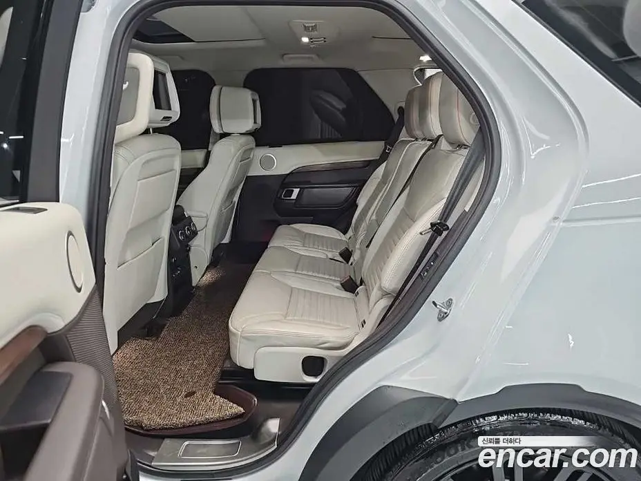 Land Rover Discovery 2017 3.0 автомат (гидро), фото 19 Land Rover Discovery 2017 3.0 автомат (гидро), фото 19