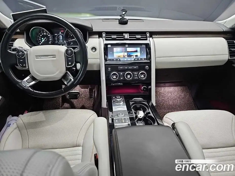Land Rover Discovery 2017 3.0 автомат (гидро), фото 5 Land Rover Discovery 2017 3.0 автомат (гидро), фото 5