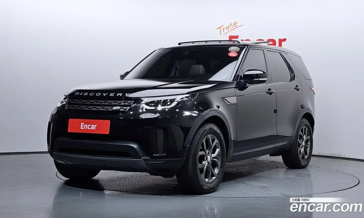 Land Rover Discovery 2020 2.0 автомат (гидро), фото 1 Land Rover Discovery 2020 2.0 автомат (гидро), фото 1
