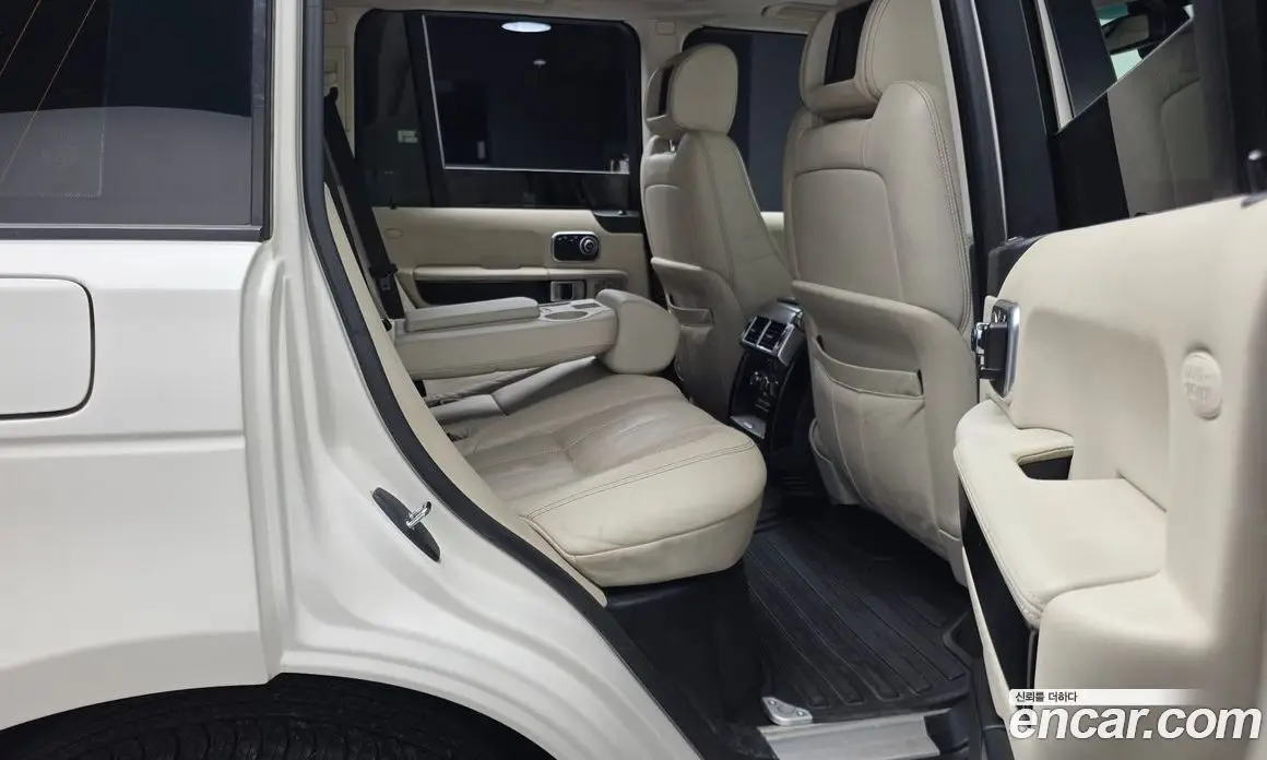 Land Rover Range Rover 2010 5.0 автомат (гидро), фото 12 Land Rover Range Rover 2010 5.0 автомат (гидро), фото 12