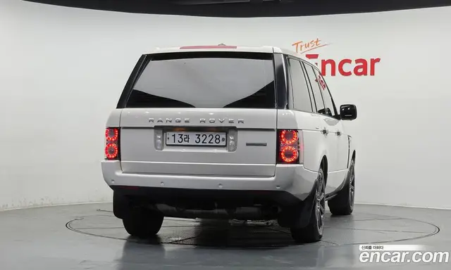 Land Rover Range Rover 2010 5.0 автомат (гидро), миниатюра 4 Land Rover Range Rover 2010 5.0 автомат (гидро), миниатюра 4