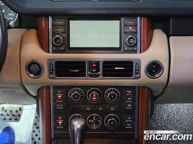 Land Rover Range Rover 2010 3.6 автомат (гидро), миниатюра 11 Land Rover Range Rover 2010 3.6 автомат (гидро), миниатюра 11