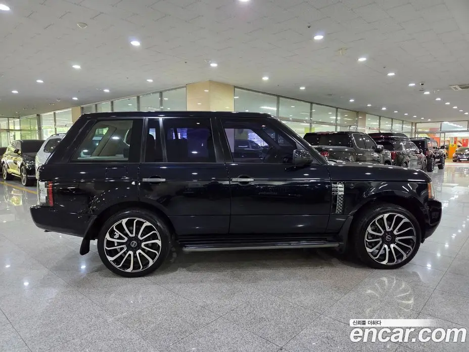 Land Rover Range Rover 2010 3.6 автомат (гидро), фото 5 Land Rover Range Rover 2010 3.6 автомат (гидро), фото 5