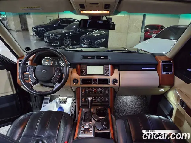 Land Rover Range Rover 2010 3.6 автомат (гидро), миниатюра 8 Land Rover Range Rover 2010 3.6 автомат (гидро), миниатюра 8